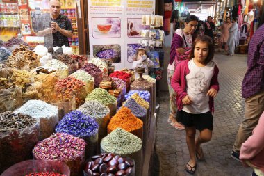 Dubai baharat Çarşısı