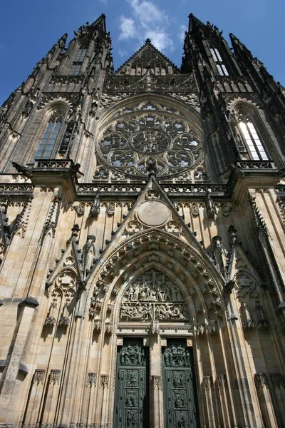 Prague Cathedral - city architecture — Stock Photo, Image