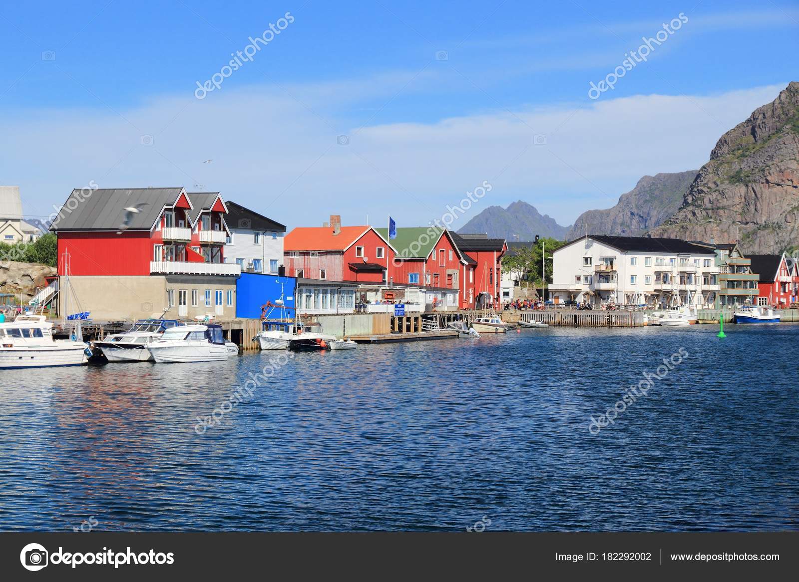 Henningsvaer Norway Lofoten Islands Stock Photo Image By C Tupungato 182292002