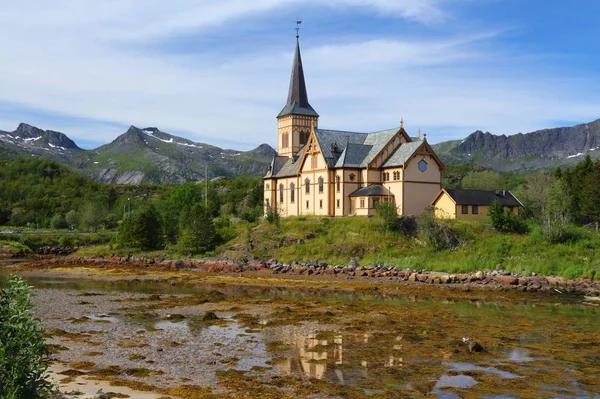 Cattedrale di Lofotes, Kabelvag — Foto Stock