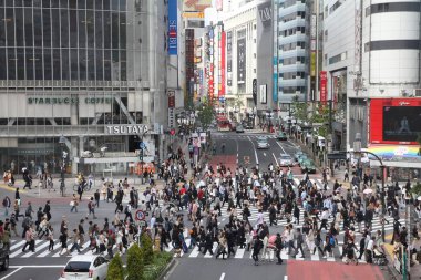 Shibuya geçerken, tokyo