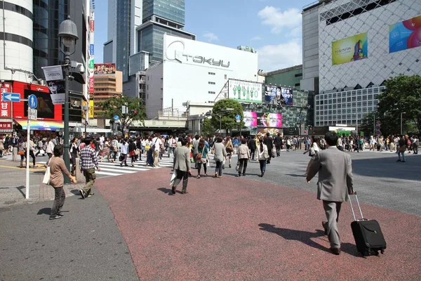 Shibuya - przejście przez Hachiko — Zdjęcie stockowe