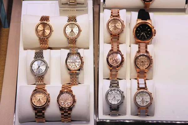 Relojes Michael Kors — Foto de Stock