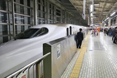 Shinkansen tren, Kyoto