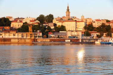 Belgrad günbatımı - şehir mimarisi
