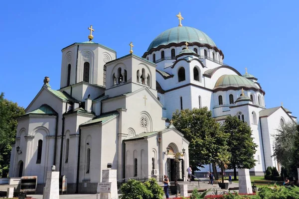 Catedral de Belgrado - arquitectura de la ciudad — Foto de Stock