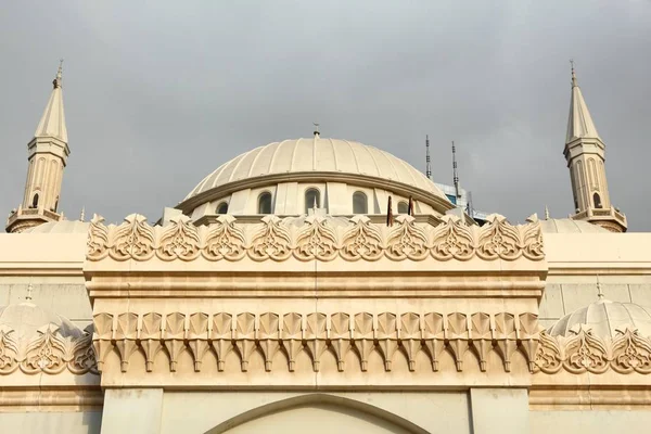 Fachada Mesquita Sharjah — Fotografia de Stock