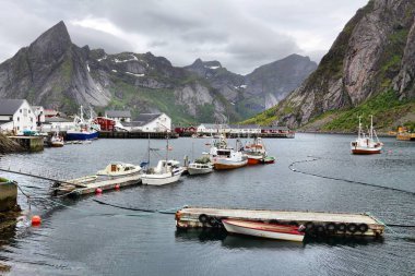 Norveç'te balıkçı limanı