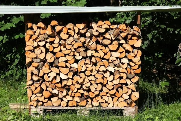 Firewood outdoor storage — Stock Photo, Image