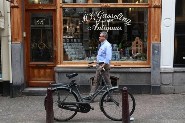 Obchod se starožitnostmi Amsterdam — Stock fotografie