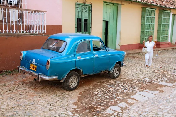 Altes auto in kuba — Stockfoto