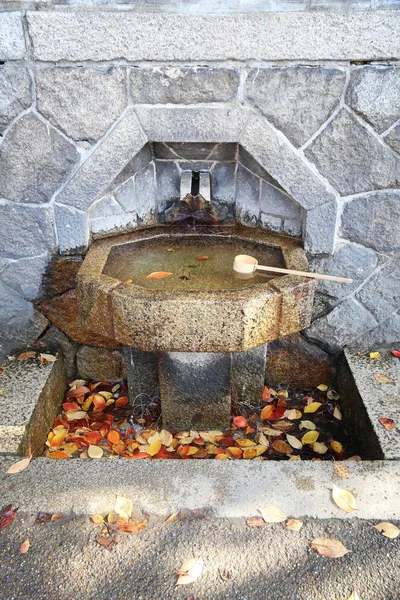 Fontana di purificazione giapponese — Foto Stock