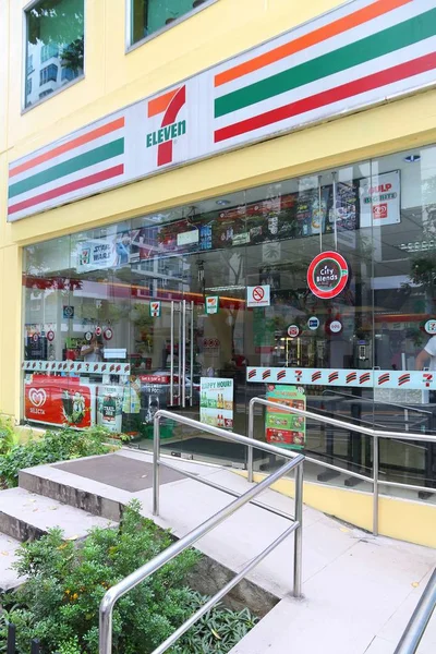 7-Eleven tienda Filipinas —  Fotos de Stock