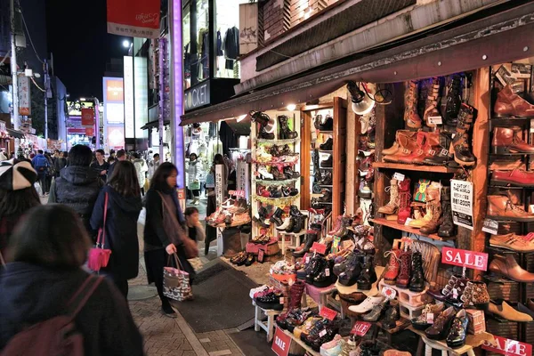 Tokyo Japan December 2016 People Shop Night Takeshita Street Harajuku — Stock Photo, Image