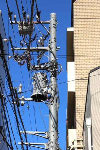 Sieć Elektryczna Japonii Elektryczne Słup Typowe Miasto Tokio — Zdjęcie stockowe