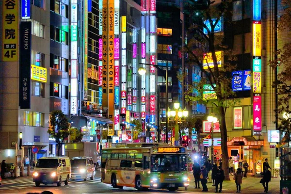 Tokyo Japão Novembro 2016 Pessoas Visitam Noite Ikebukuro Distrito Tóquio — Fotografia de Stock