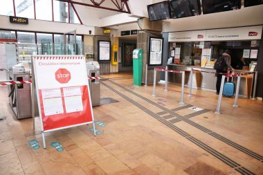 Paris ulaşım grevi