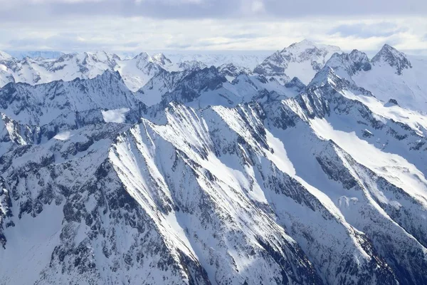 Oostenrijkse Alpen landschap — Stockfoto