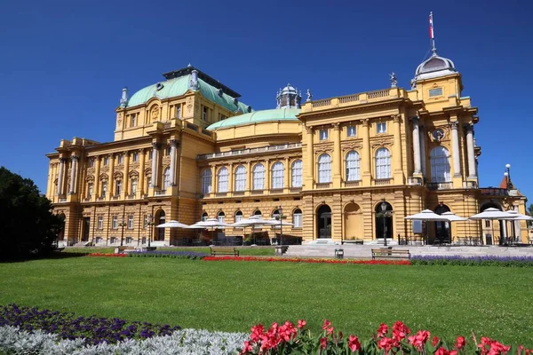 Teatro Nacional Croata, Zagreb — Foto de Stock