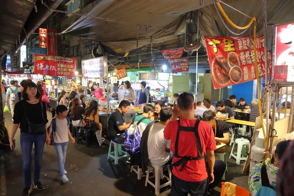 Taipei Taiwan December 2018 Peopl Visit Raohe Night Market Taipei — Stock Photo, Image