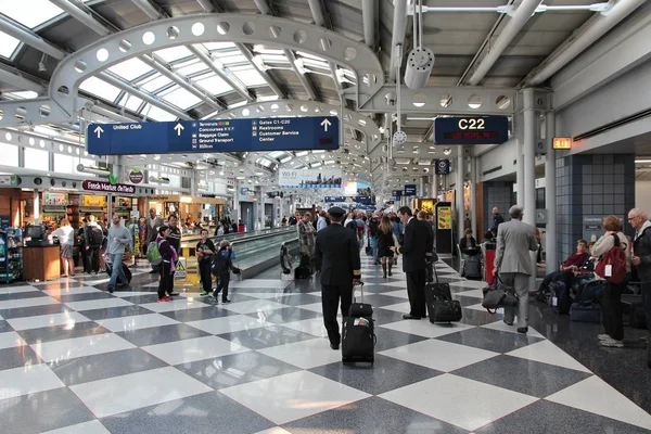 Chicago Abril 2014 Pilotos Pie Hasta Puerta Aeropuerto Internacional Hare — Foto de Stock