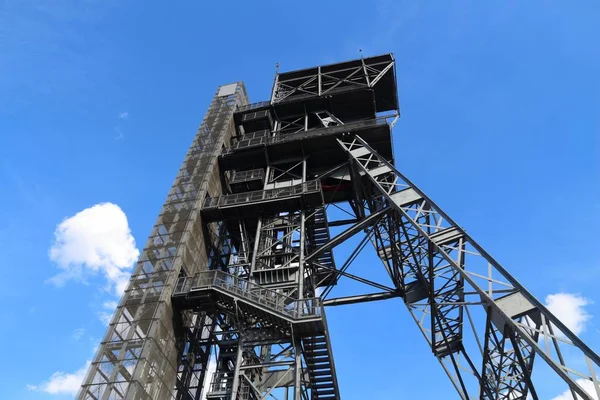 Katowice Poland Retro Industrial Coal Mine Mine Shaft Tower Верхняя — стоковое фото