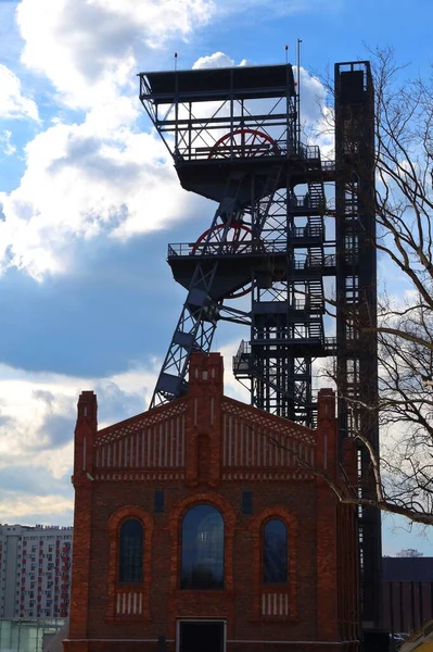 Katowice Poland Retro Industrial Coal Mine Mine Shaft Tower Верхняя — стоковое фото