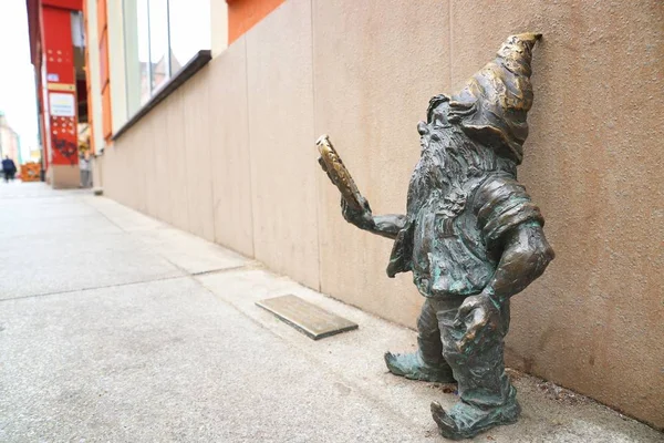 Wroclaw Poland May 2018 Gnome Dwarf Small Statue Wroclaw Poland — 스톡 사진