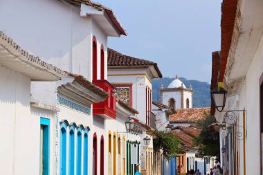 Paraty, Brezilya - Rio de Janeiro eyaletinin eski bir kasabası. UNESCO Dünya Mirası Alanı.