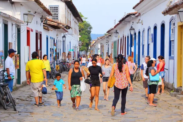 Paraty Brasil Octubre 2014 Gente Visita Casco Antiguo Paraty Estado —  Fotos de Stock