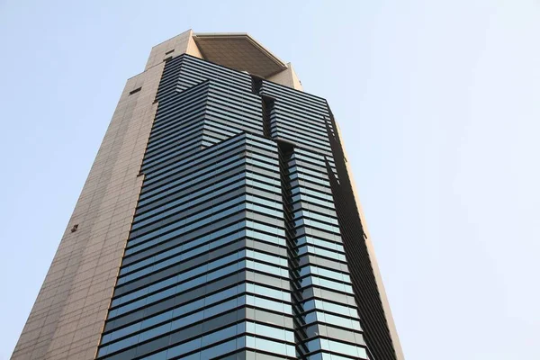 Osaka Japan April 2012 Nissei Dowa Sompo Phoenix Tower Wolkenkrabber — Stockfoto