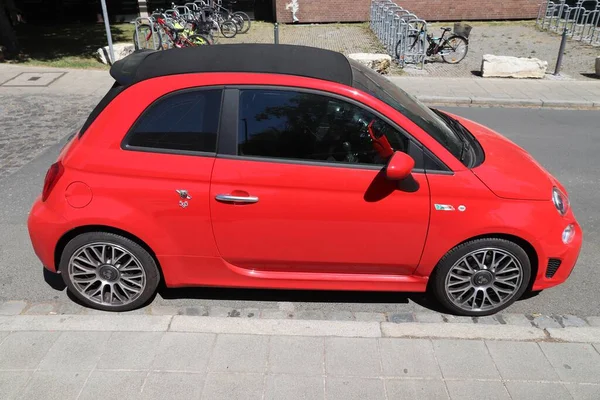 Nuremberg Alemanha Maio 2018 Fiat 500 Abarth Pequeno Carro Cidade — Fotografia de Stock