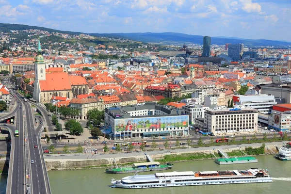 Bratislava Slovensko Srpna 2012 Panoráma Města Bratislava Slovensko Bratislava Nejlidnatější — Stock fotografie