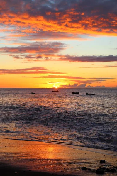Guadeloupe Zwart Zandstrand Caribisch Vakantielandschap Zonsondergang Aan Het Strand Van — Stockfoto