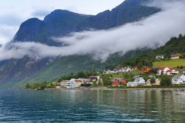 Aurland Aurlandsfjord Norveç Sogn Fjordane Bölgesinde Fiord Manzarası — Stok fotoğraf