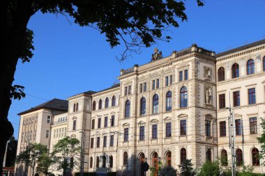 Chemnitz, Almanya. Chemnitz Teknoloji Üniversitesi, Devlet Eğitim Kurumu.