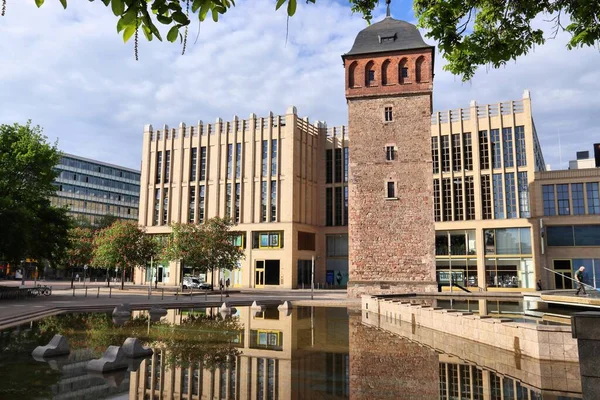 Chemnitz Alemanha Maio 2018 Torre Vermelha Histórica Centro Comercial Torre — Fotografia de Stock