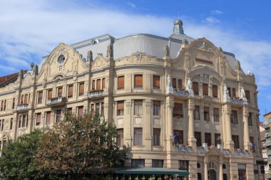 Timisoara Teknik Üniversitesi (Universitatea Politehnica Timisoara) - Rektörlük Bürosu. Romanya 'da Eğitim.