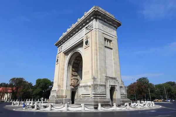 Бухарестське Місто Romania Triumphal Arch Європейські Орієнтири — стокове фото