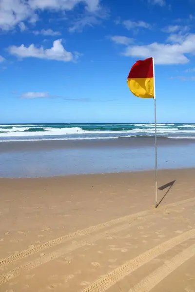 Gold Coast Australia March 2008 Yellow Red Lifeguard Safety Flag — Stock Photo, Image