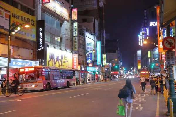 Taichung Taiwan December 2018 Evening Street View Taichung Second Largest — Stock Photo, Image