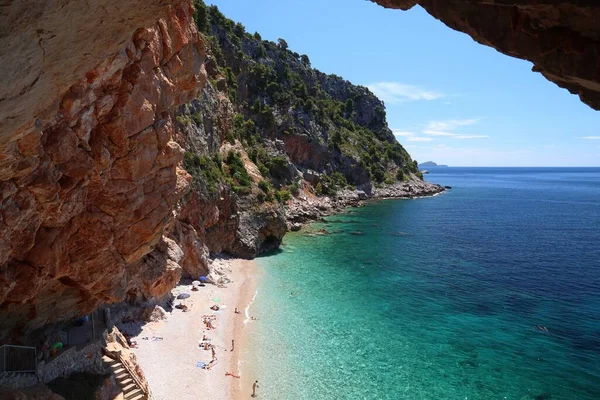 Croacia Paisaje Costa Adriática Dalmacia Playa Pasjaca Bajo Acantilados Konavle — Foto de Stock