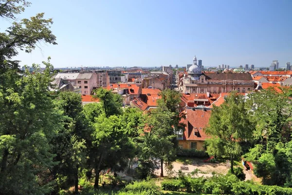 Zagreb Ciudad Croacia Vista Del Paisaje Urbano Verano — Foto de Stock