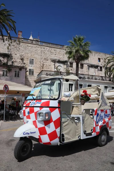 Split Croatia Lipiec 2019 Bizarre City Tour Trike Taksówka Motocyklowa — Zdjęcie stockowe