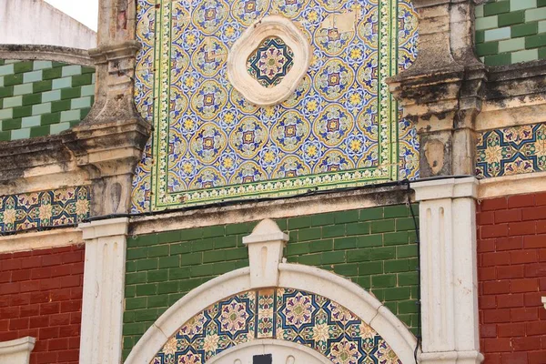 Portugalsko Staré Město Faro Barevné Staré Portugalské Keramické Dlaždice Dekorace — Stock fotografie