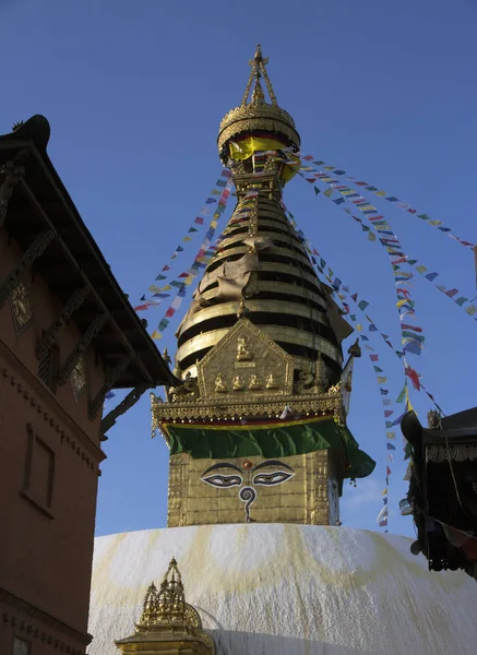 Stupa do templo budista no Nepal — Fotografia de Stock