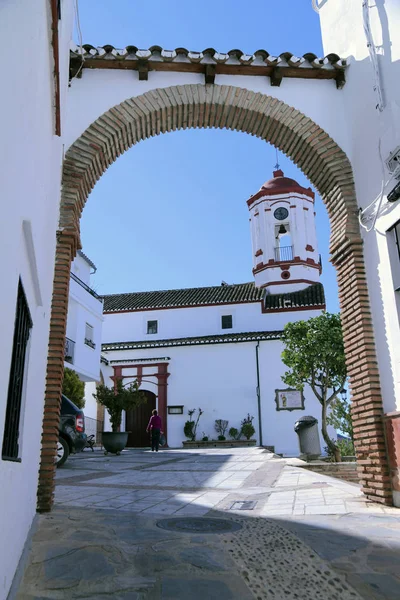 Genalguacil, jelenetek és fehér falvak tipikus Andalúzia — Stock Fotó
