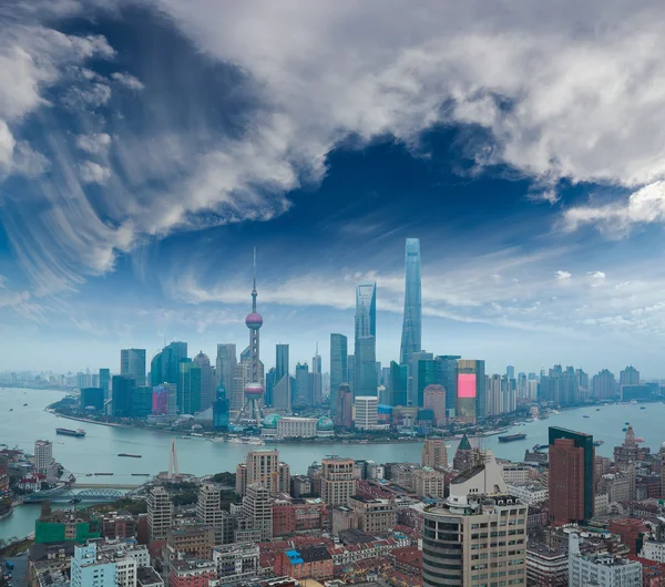 Fotografía aérea en Shanghai bund Skyline of Twilight —  Fotos de Stock