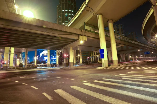 City road bridget nacht nachtbeeld — Stockfoto