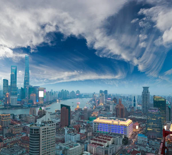 Letecká fotografie v Shanghai bund Panorama Twilight — Stock fotografie